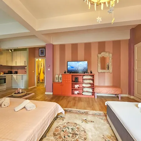 Katrin's House Апартаменты Салоники